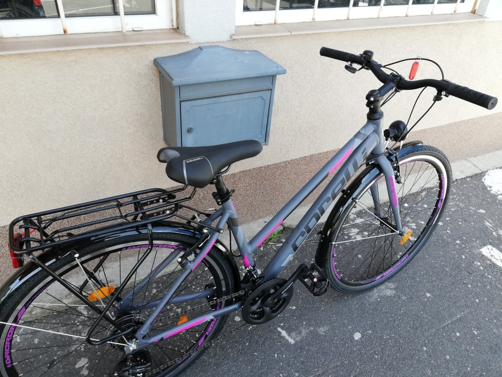Új Colleri lifestyle 1.0 28″ Női alu vázas kerékpár!